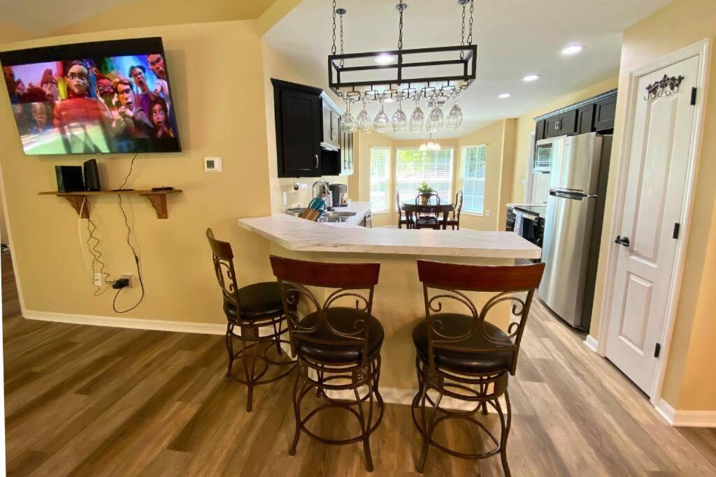 Villa Sundance' Acres *Brand New House*With Hot Tub Spring Hill Esterno foto