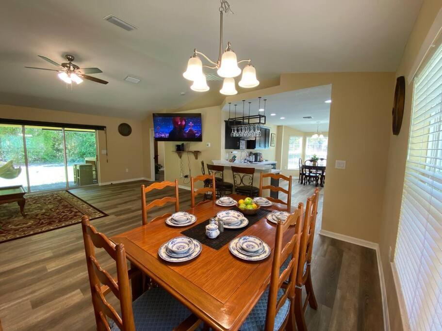 Villa Sundance' Acres *Brand New House*With Hot Tub Spring Hill Esterno foto