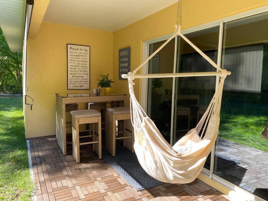 Villa Sundance' Acres *Brand New House*With Hot Tub Spring Hill Esterno foto
